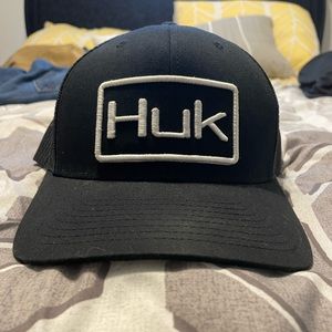 Huk SnapBack hat